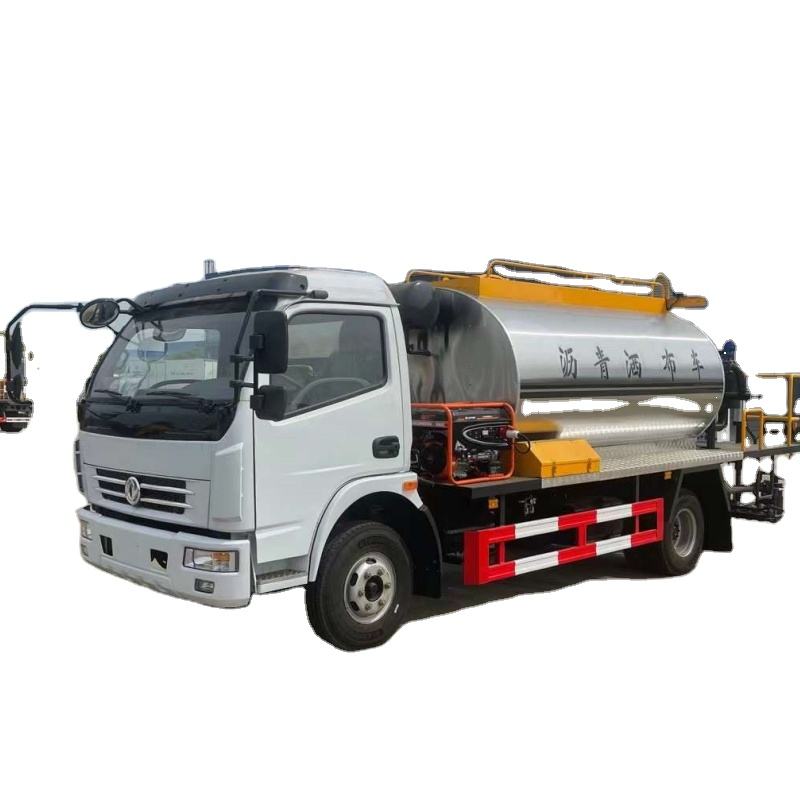 Euro 3 Dongfeng Standard 8-Square-Meter Asphalt Distributor Truck 6-Square-Meter Road Construction O